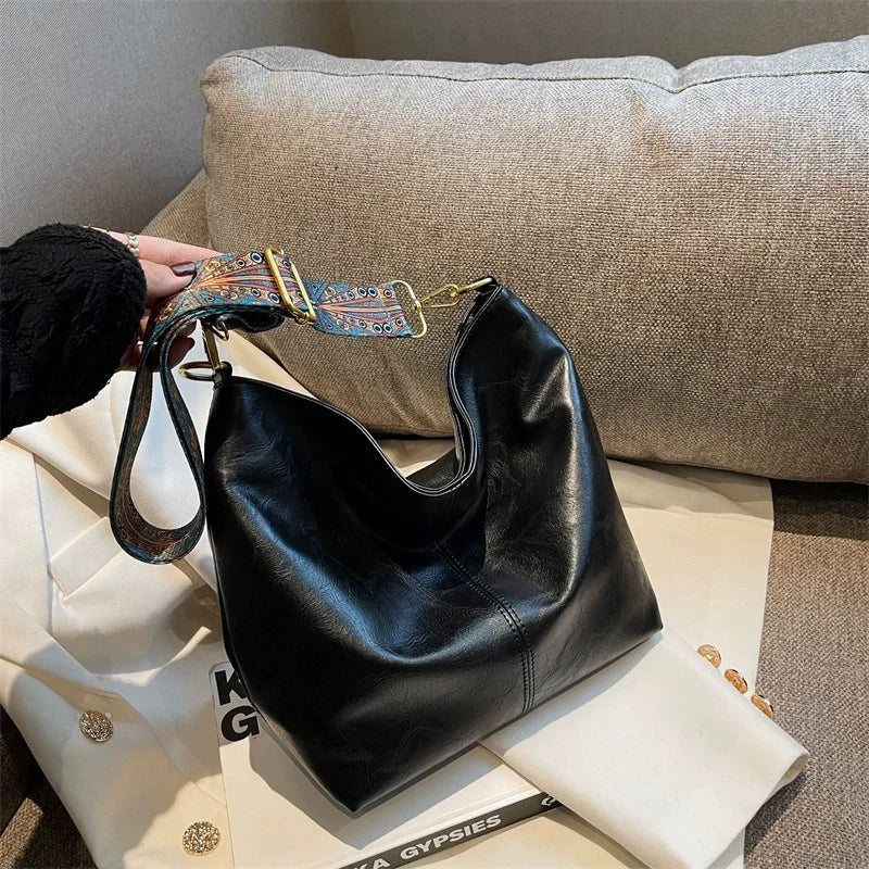 Sac à bandoulière vintage en cuir PU pour femme, grande capacité, fourre-tout style hobo, avec large bandoulière, décontracté, à porter en travers du corps, sac à main quotidien de qualité