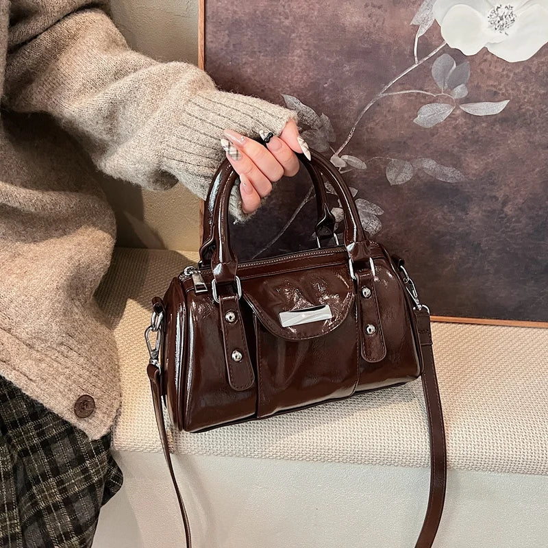 Mini sacs à main bordeaux pour femmes en cuir PU brillant, sacs à bandoulière de couleur unie, derniers sacs à main de luxe de créateur 2024