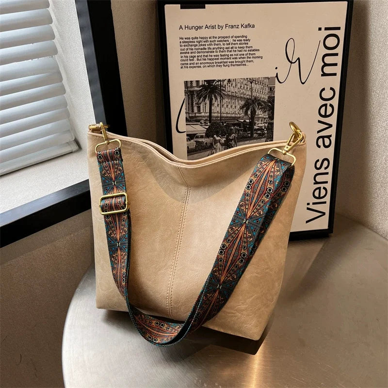 Sac à bandoulière vintage en cuir PU pour femme, grande capacité, fourre-tout style hobo, avec large bandoulière, décontracté, à porter en travers du corps, sac à main quotidien de qualité
